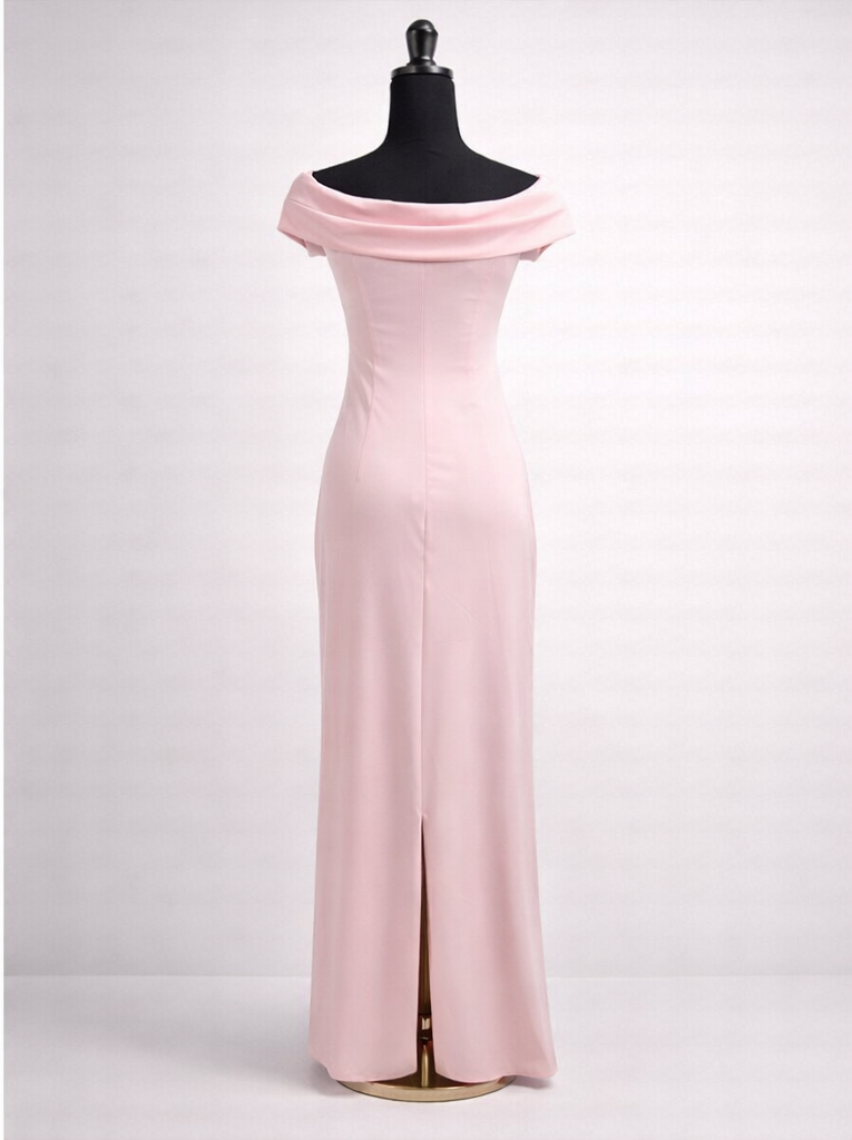 ROSALIE - Soft. Feminine. Unforgettable.