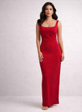 SCARLETT - Bold. Magnetic. Unapologetic.