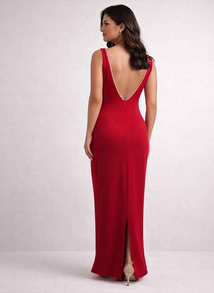 SCARLETT - Bold. Magnetic. Unapologetic.